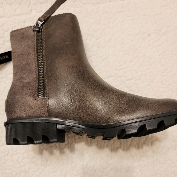 Sorel Phoenix Zip Waterproof Booties - Picture 16 of 16
